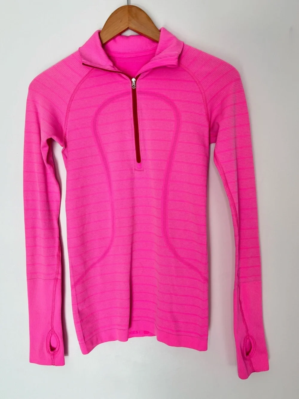 Lululemon Run: Swiftly Tech 1/2 Zip Heathered Raspberry Glo Light Size 4 Active